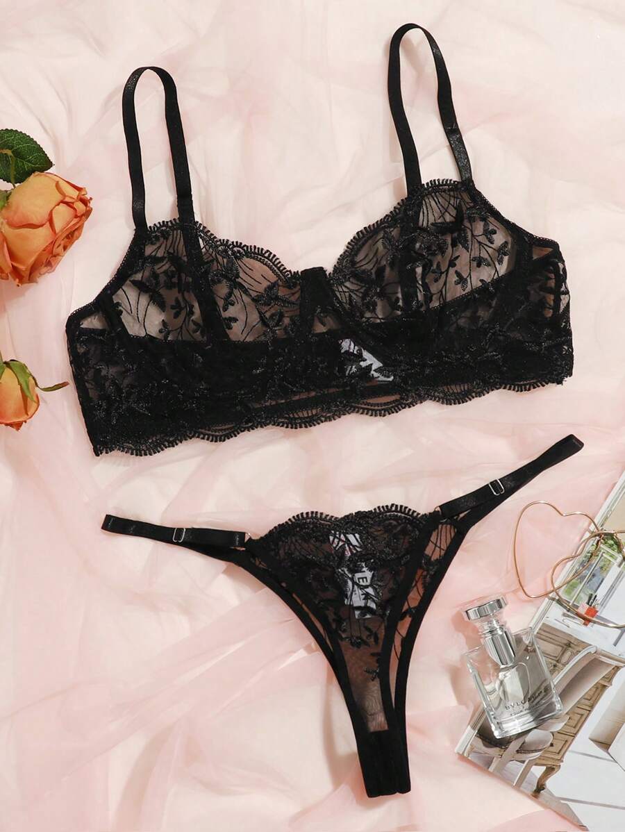 2 Pieces Embroidered Underwire Lingerie Set