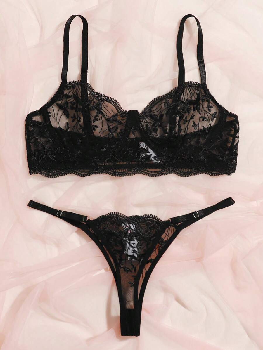 2 Pieces Embroidered Underwire Lingerie Set