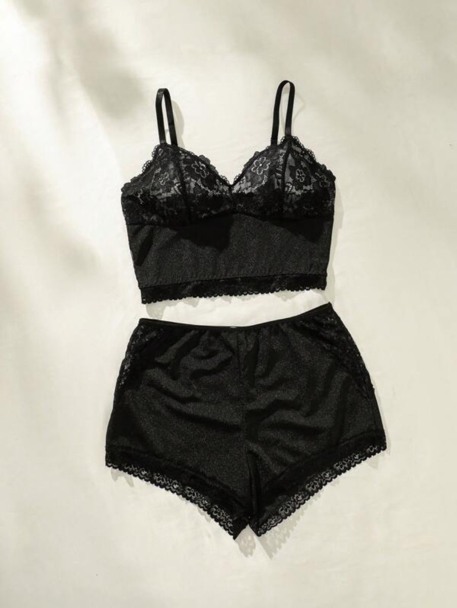 Contrast Lace Lingerie Set