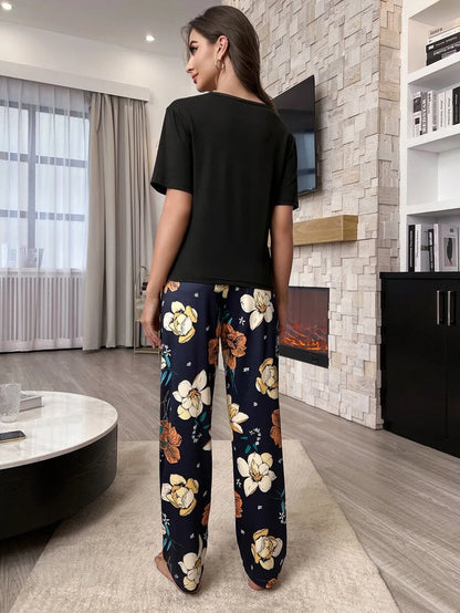 Floral Print Tee And Pants Set