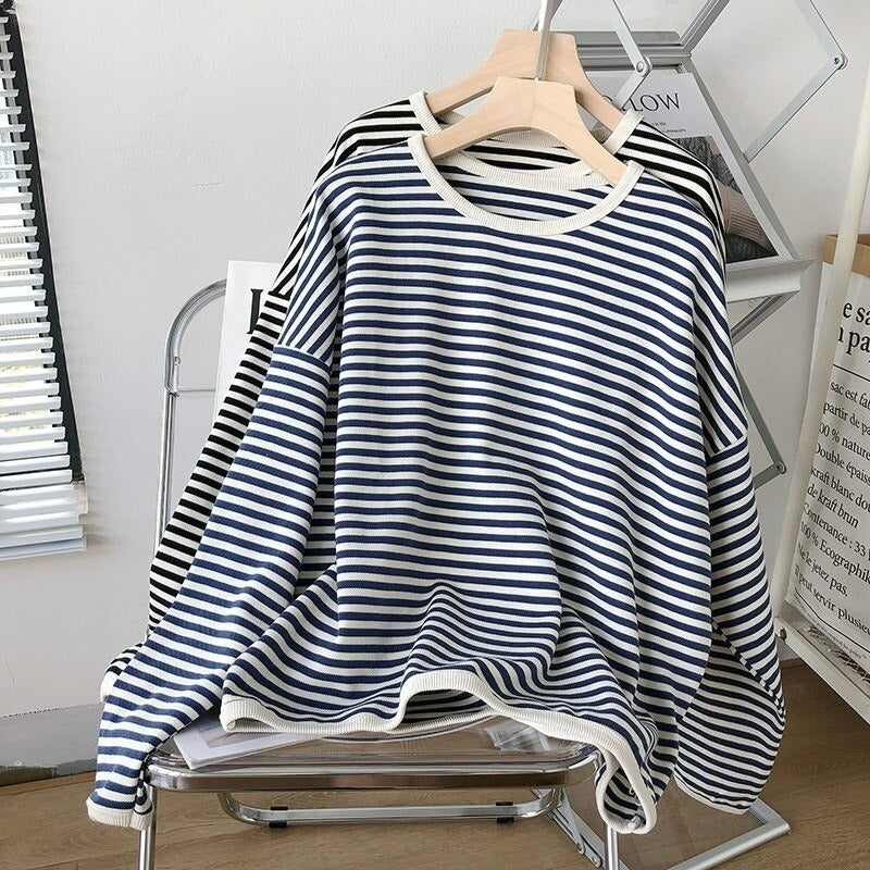 Women's Striped Round Neck Sweatshirt