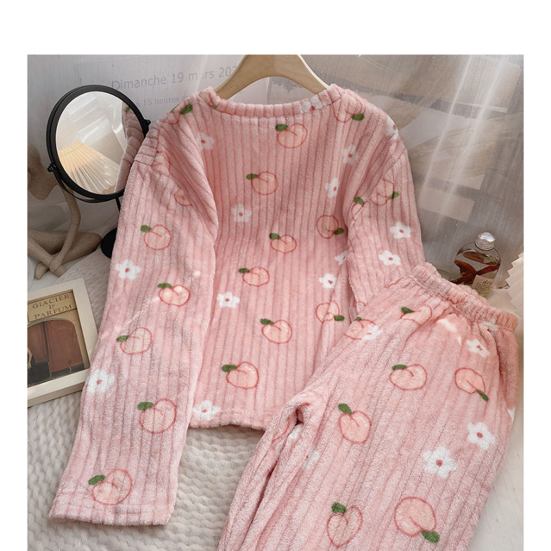 Strawberry Printed Velvet Pajama Set For Women