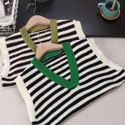 Retro Stripes Knitted Sweater Vest For Women