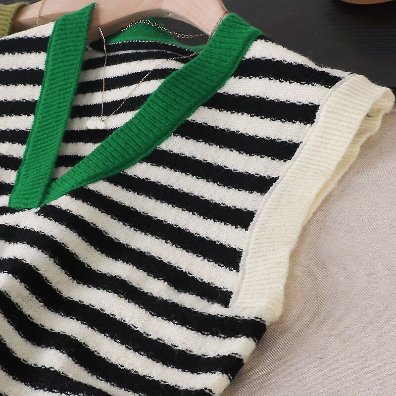 Retro Stripes Knitted Sweater Vest For Women